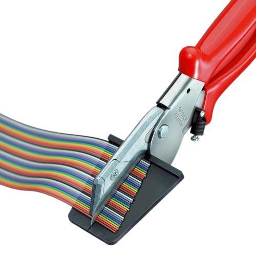 Skärare för flatkabel/bandkabel